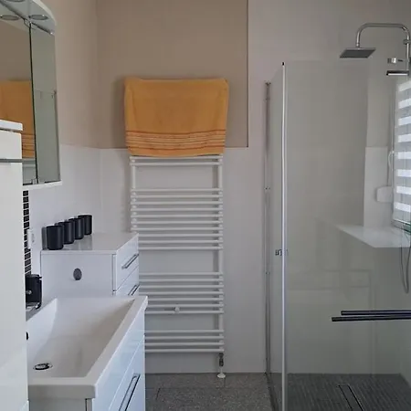 Haus Mit 3 Schlafzimmern Nähe Dresden Ferienhaus *