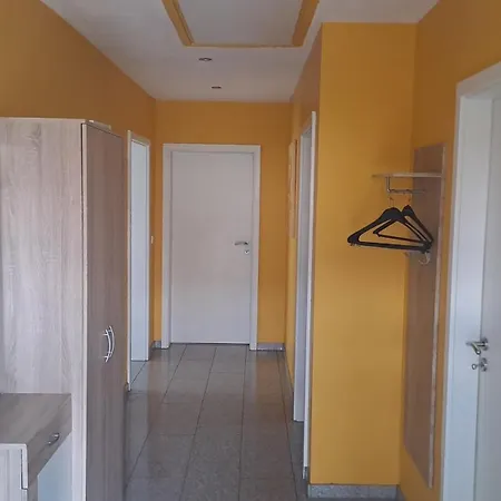 Haus Mit 3 Schlafzimmern Naehe Dresden Дом отдыха Radeburg